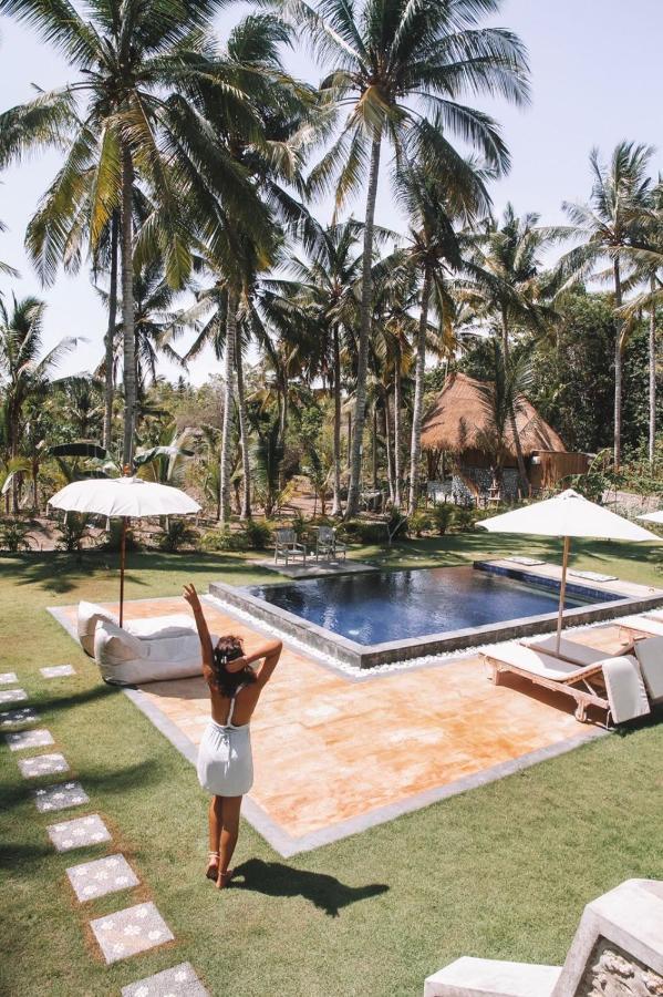La Royale Romantic Bamboo Villas Klungkung Eksteriør bilde